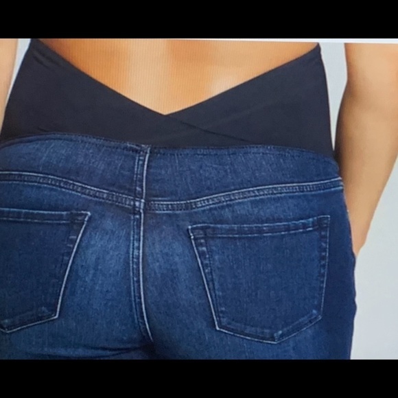 Ingrid & Isabel Maternity |Size 2/26R| Skinny Entubado Jeans w/ Crossover Panel - Picture 2 of 10